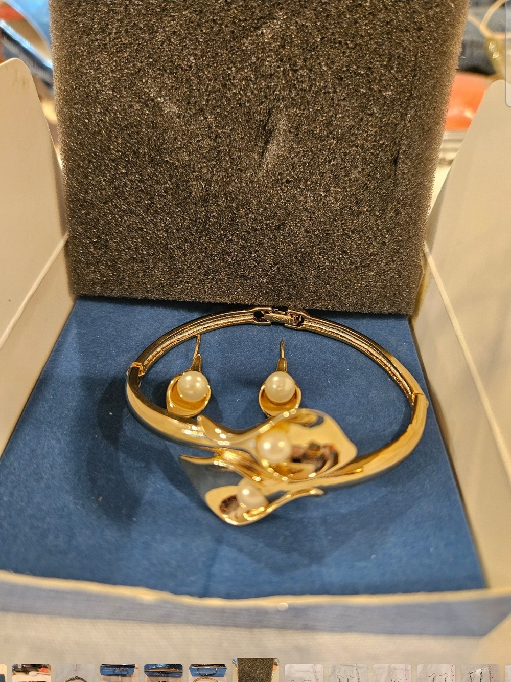 AVON Gold Pearl Accent Bracelet and Earring Set In Box